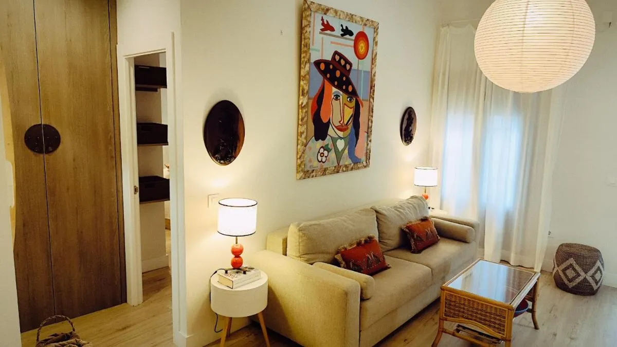 Image 5 of Homecenter FB