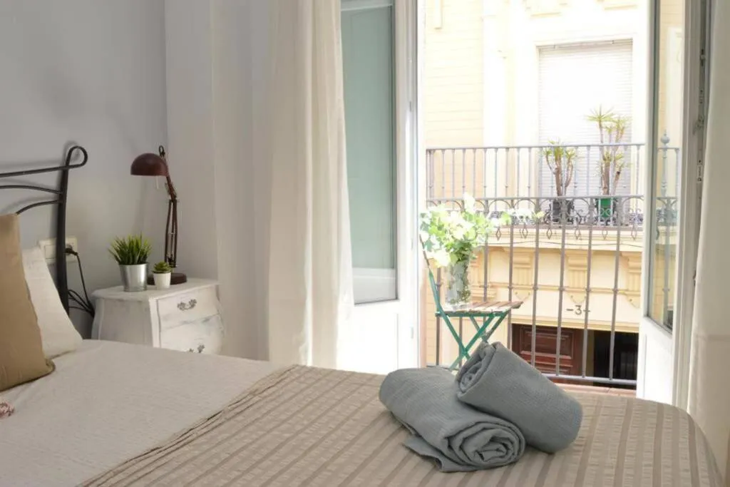 Image of HomeySeville-Preciosa Casa Independiente Alfalfa, Parking Optional