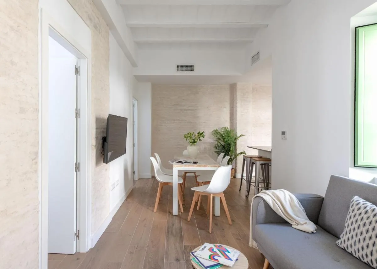 Image 4 of Hommyhome Teodosio