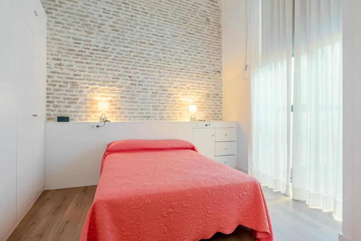 Image 6 of HoneyMoon Apartment