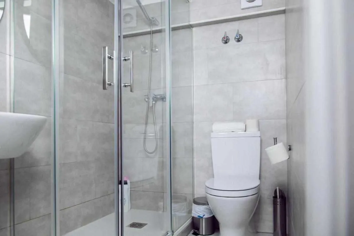 Image 2 of ISG Apartments Lovely Duplex