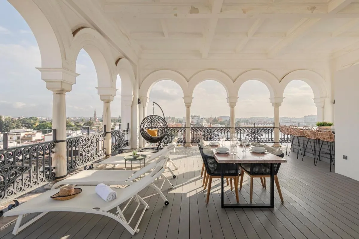 Image 4 of ISG Apartments The most Exclusive apartment in Sevillaparking