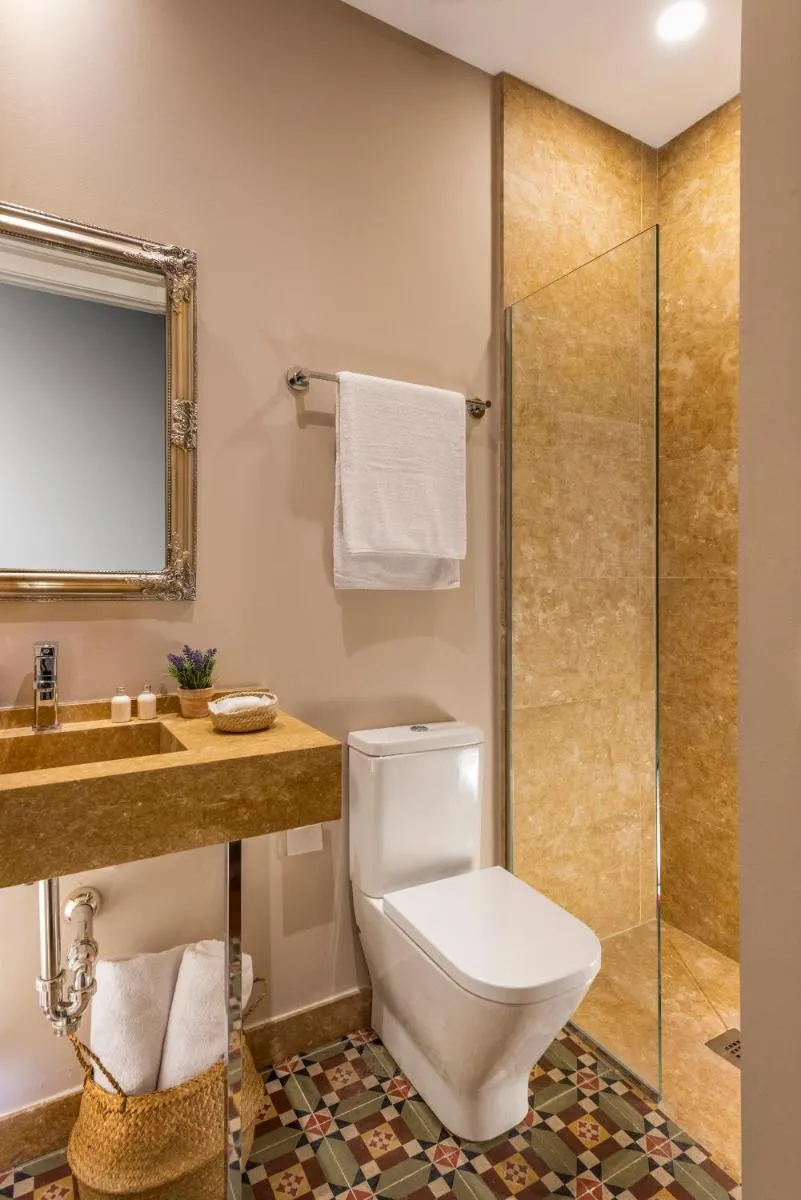 Image 3 of Imperial Luxury Apartment