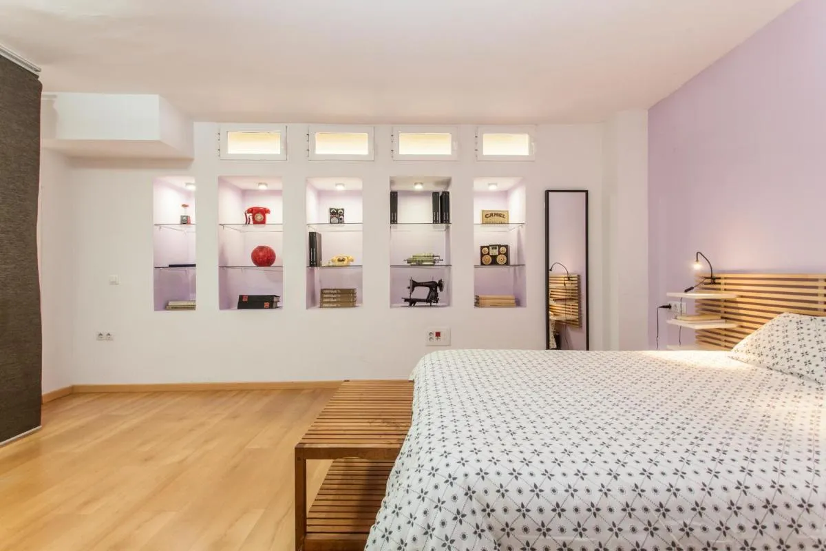 Image 1 of LF PARKING INCLUIDO Amplio Loft en Barrio Santa Cruz