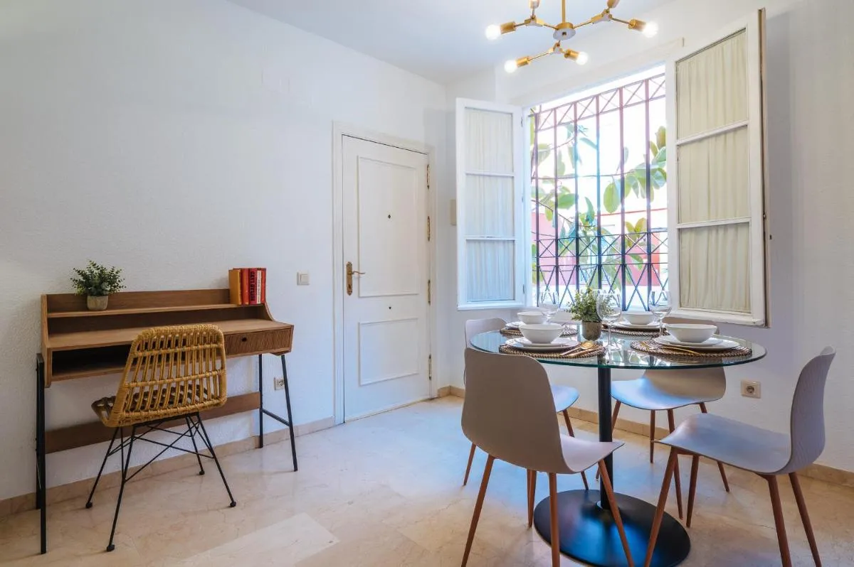 Image 4 of Lirio Suite Apartment – Private Parking included