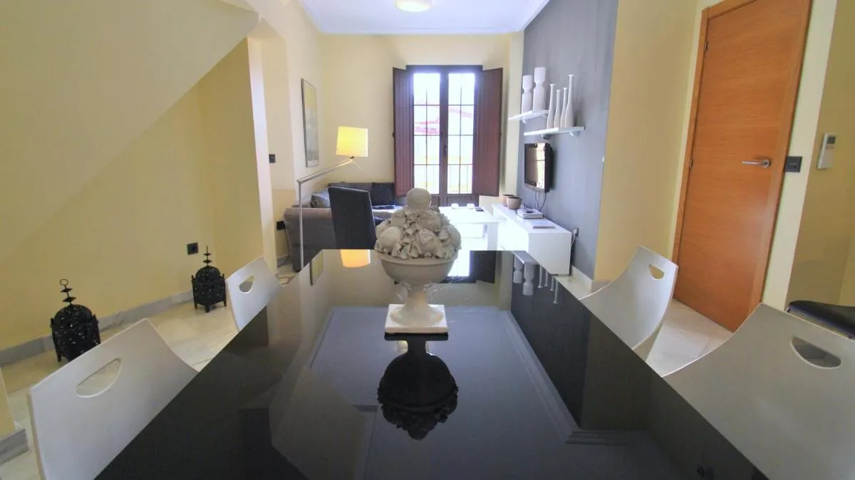 Image 2 of Living-Sevilla Apartments San Lorenzo