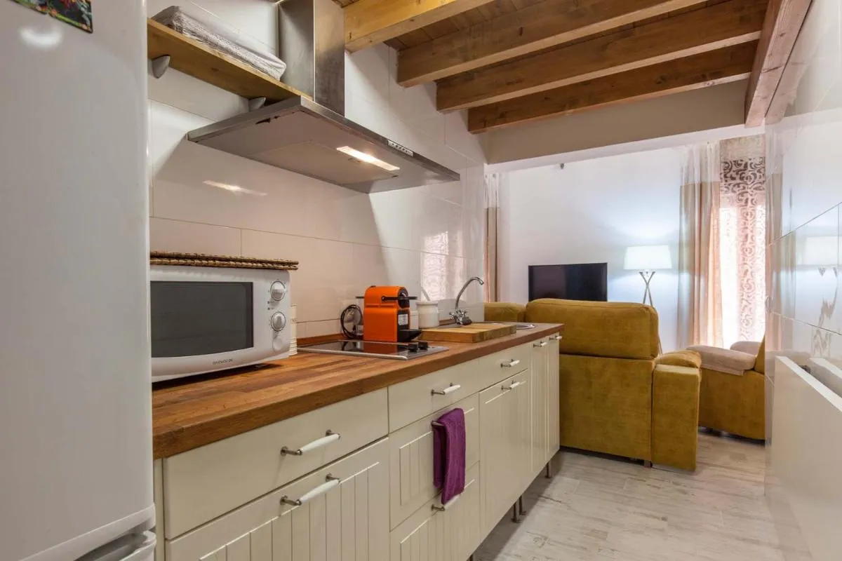Image 3 of Loft / Duplex with charming historic center. WIFI