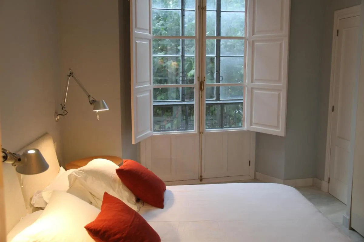 Image 1 of Luxurious 2 bedroom flat in a historic building