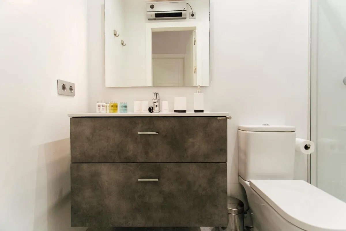 Image 6 of Minimalism and modern- 2Bd 1Bth- Las Setas