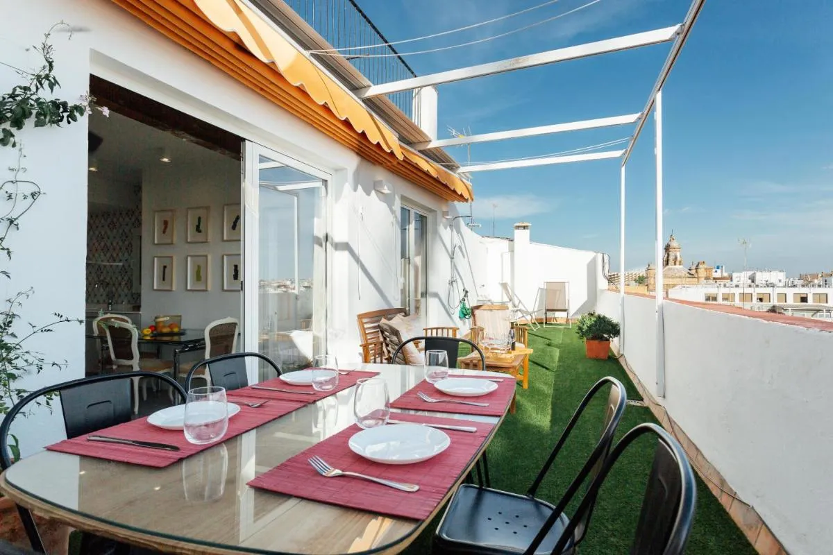 Image 1 of MintyStay – La Campana