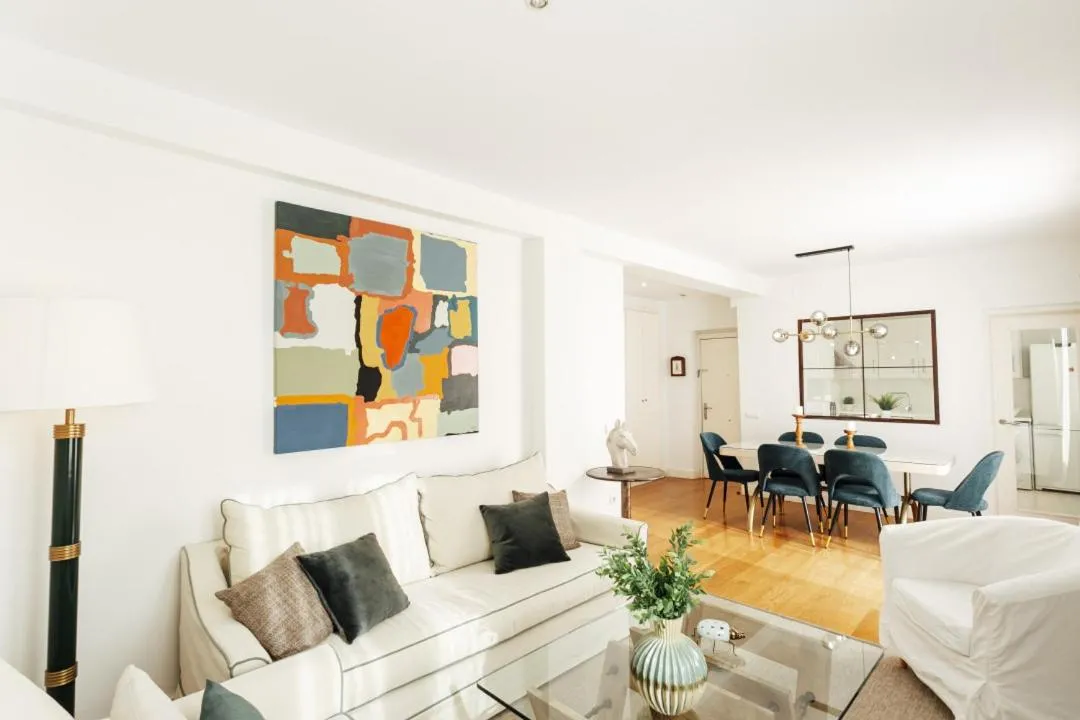 Image 3 of Minty Stay 3BD Apartment – Triana