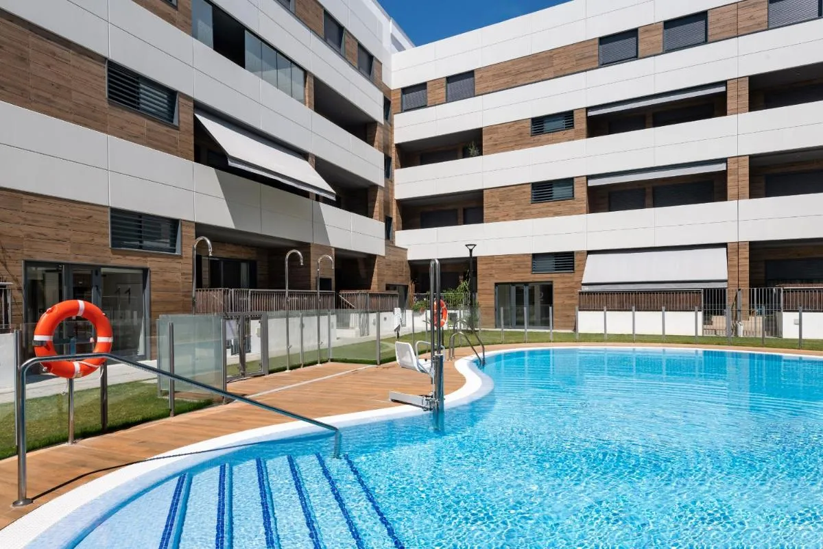Image 2 of Misterhost La Florida Piscina y Terraza