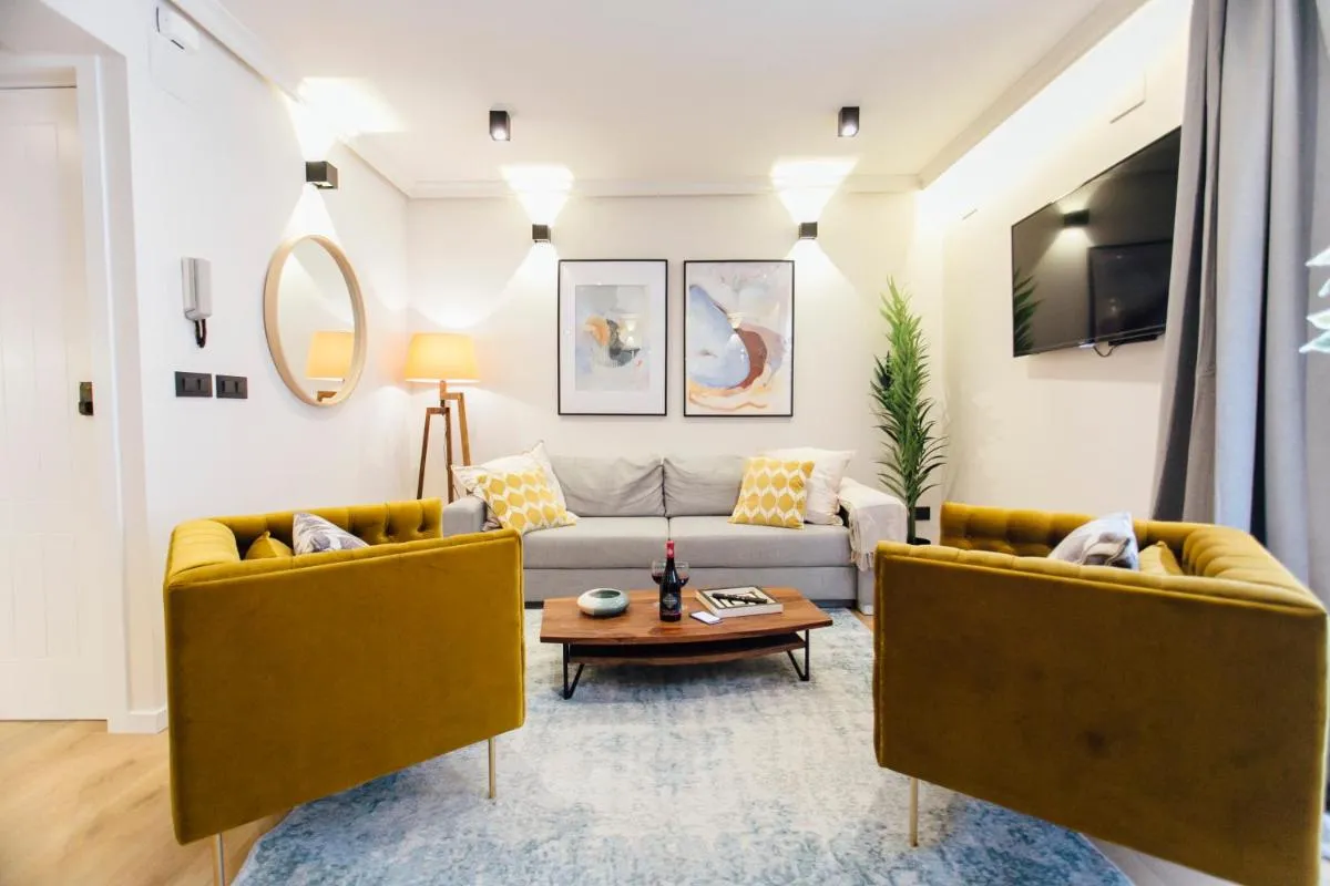 Image 4 of Modern and luxury- 2Bd 2Bth- Socorro