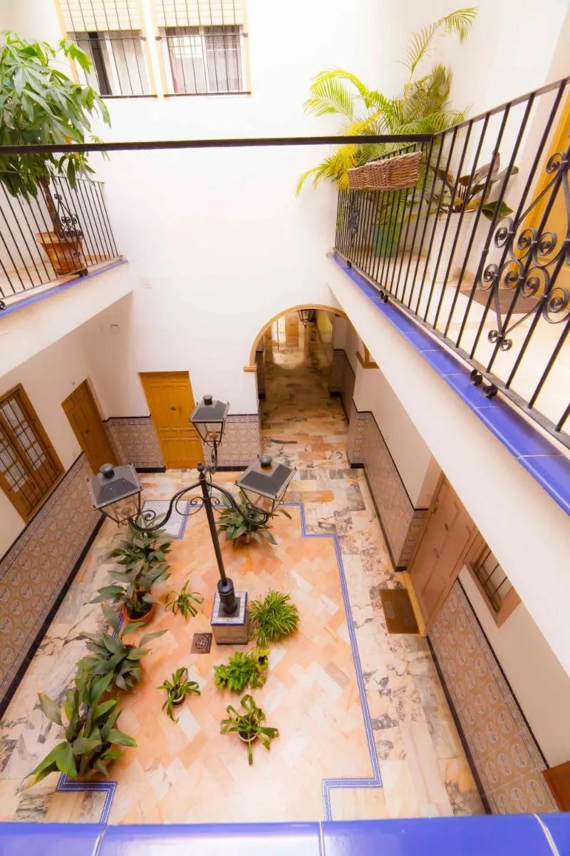 Image 5 of Modern apartment in City Centre