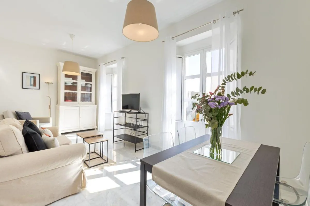 Image 4 of Muro city center suite by Valcambre