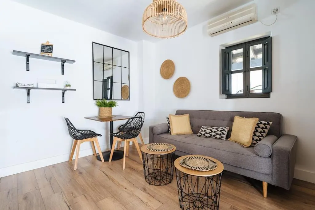 Image of NEW APARTMENT IN TRADITIONAL BUILDING OF THE XVI CENTURY