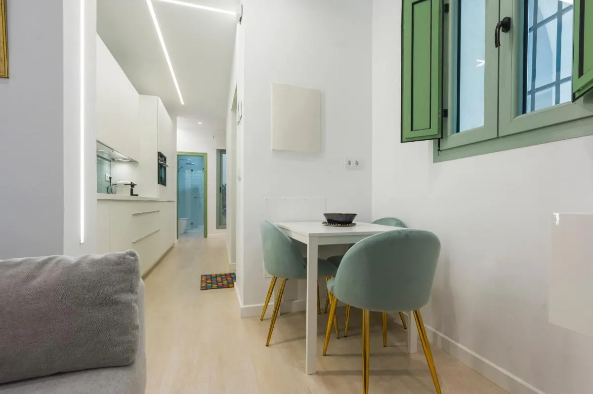 Image 2 of New and charming in San Lorenzo neighbourhood