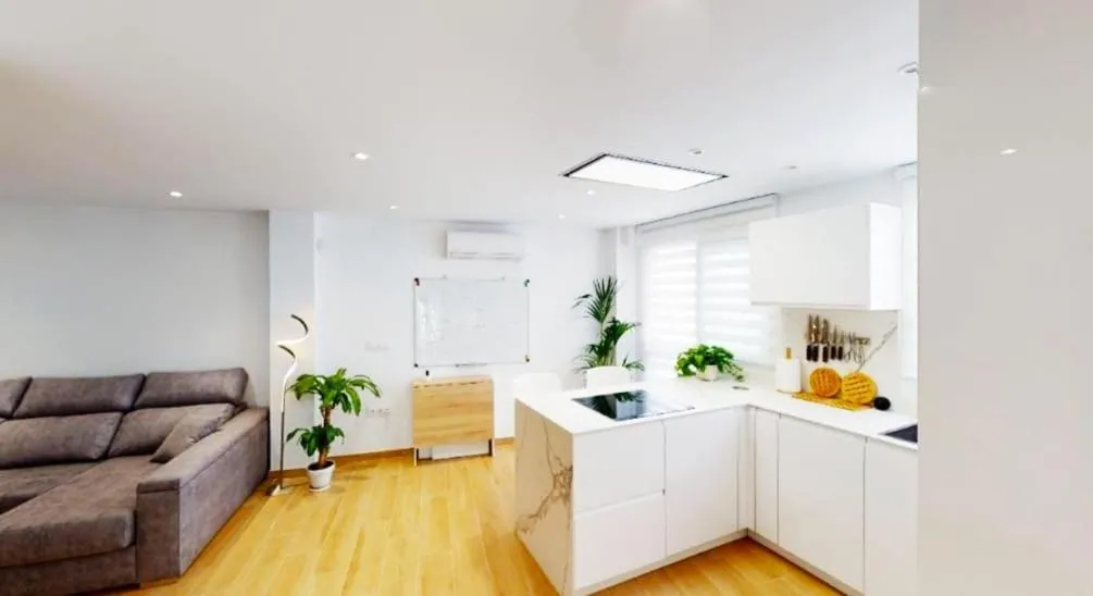 Image 3 of Otumba Suite