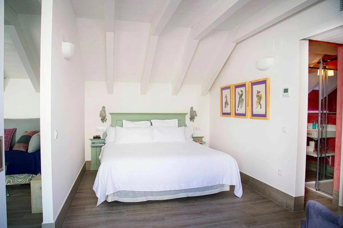 Image 6 of Overland Suites Catedral