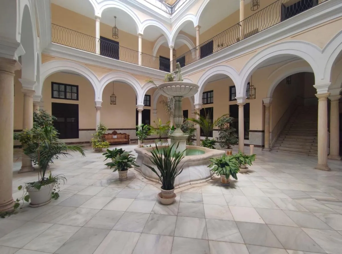 Image 6 of Palacio de los Marqueses de Monsalud