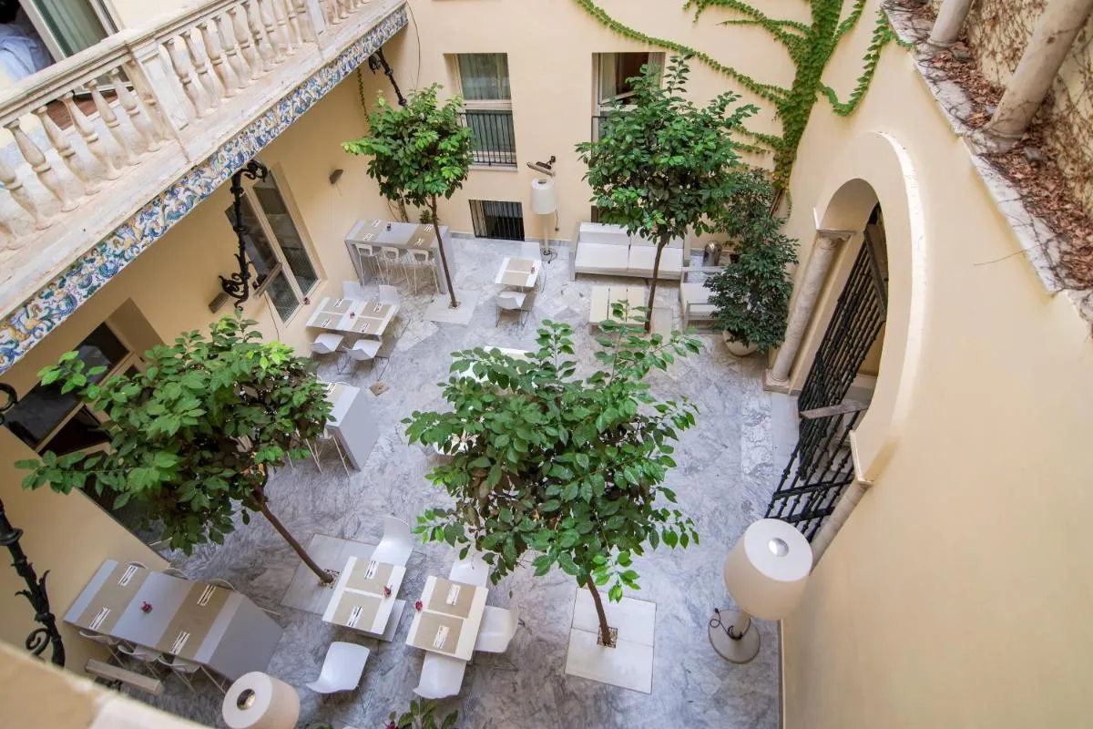 Image 1 of Petit Palace Santa Cruz