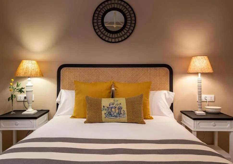 Image 1 of Plaza Nueva Deluxe Suite by Valcambre