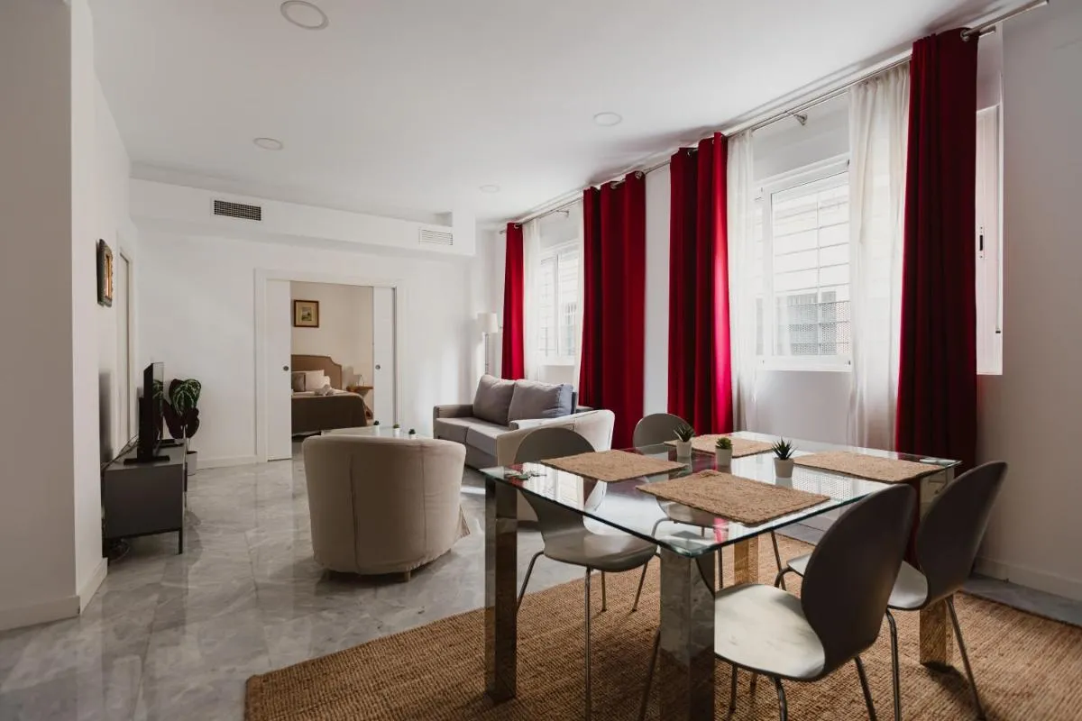 Image 3 of Quiet and comfortable fully renovated apartment