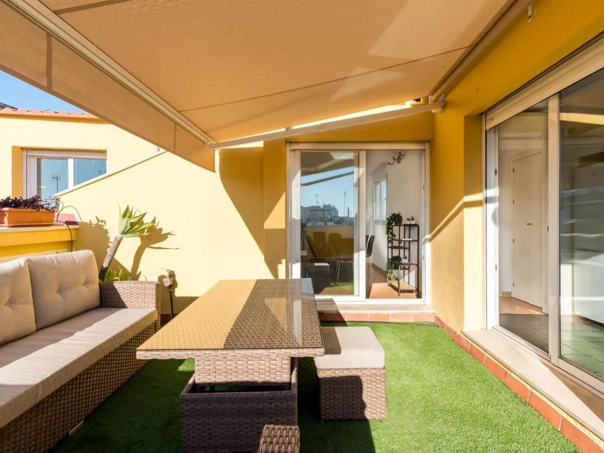 Image 5 of Rd2 Aparcamiento Incluido Triana Terraza Privada