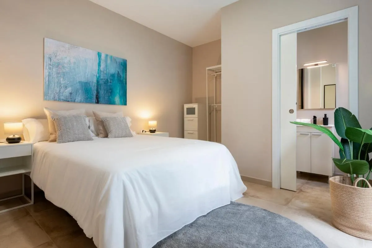 Image 4 of Rivero Suite Apartments