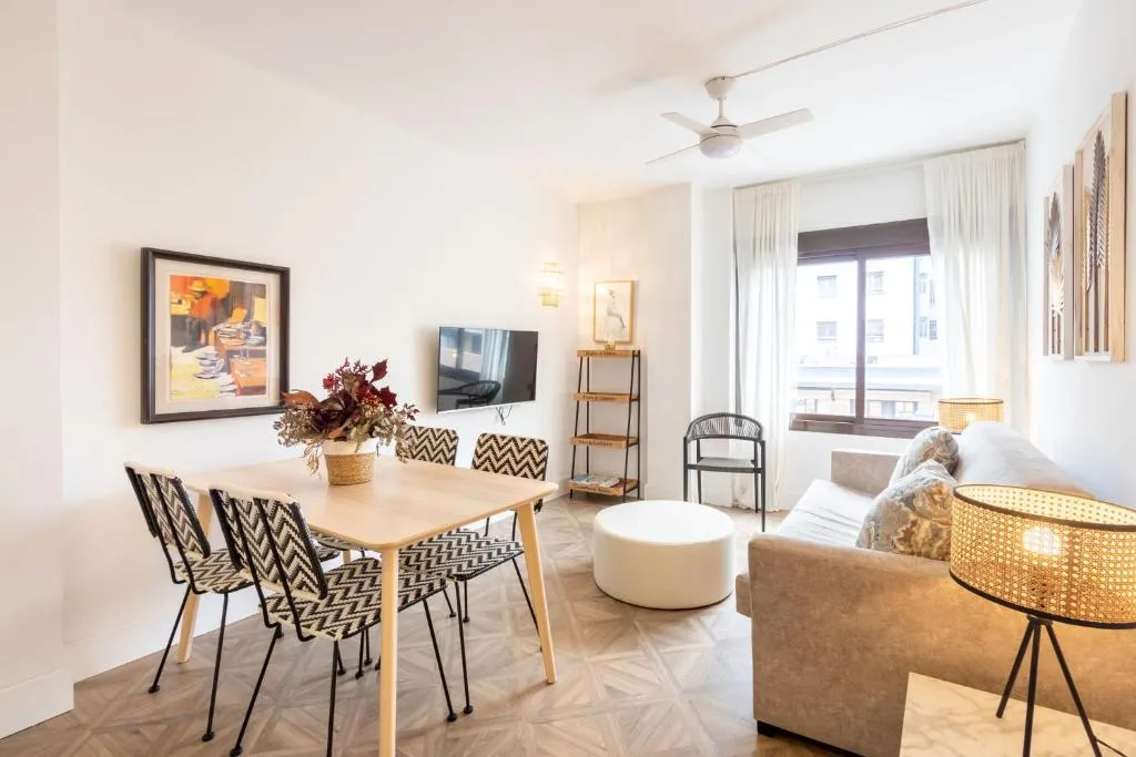 Image of Salado Triana Suites by Valcambre