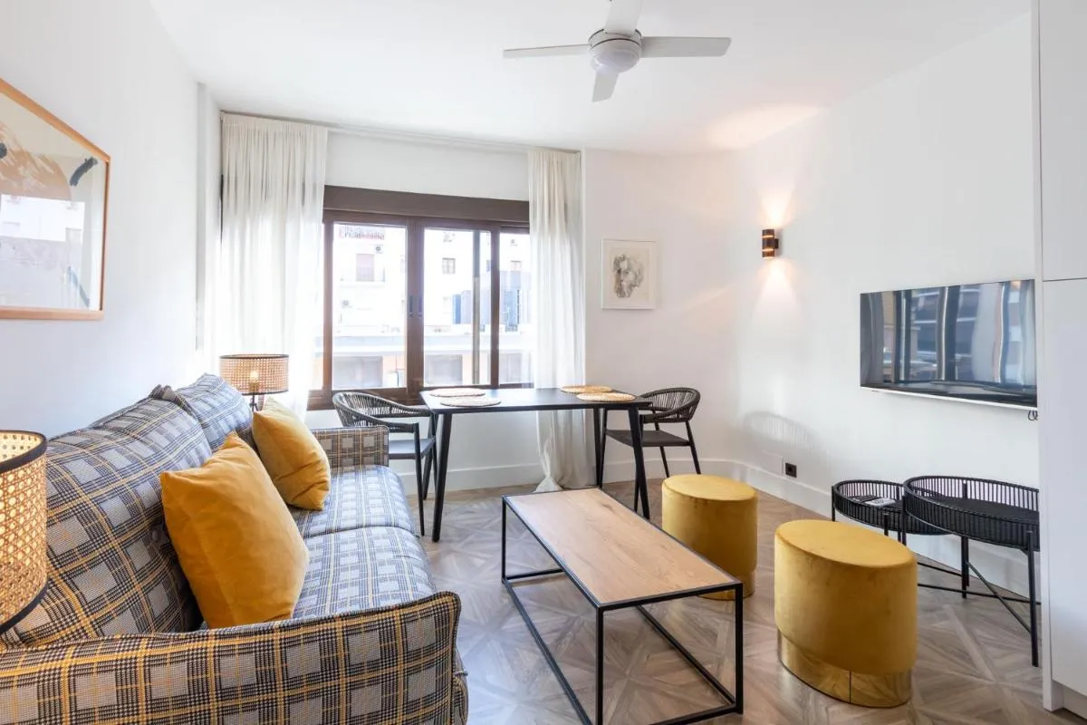 Image 4 of Salado Triana Suites by Valcambre