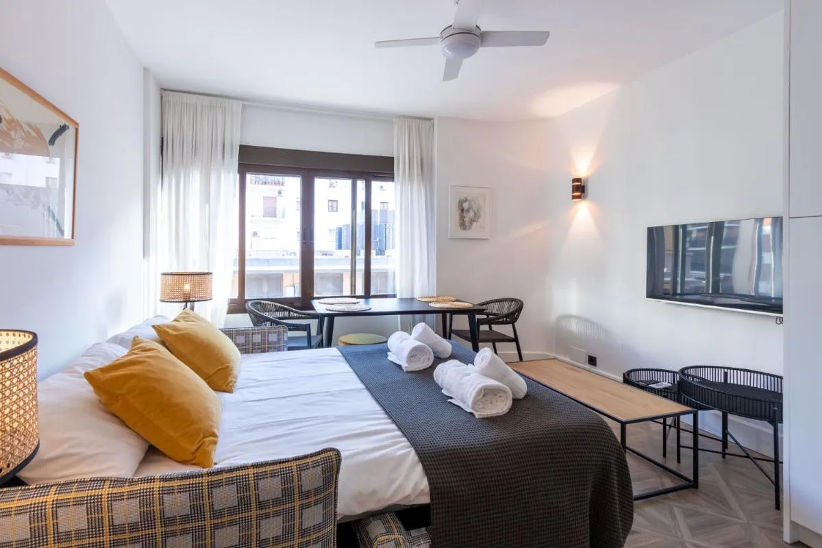 Image 1 of Salado Triana Suites by Valcambre