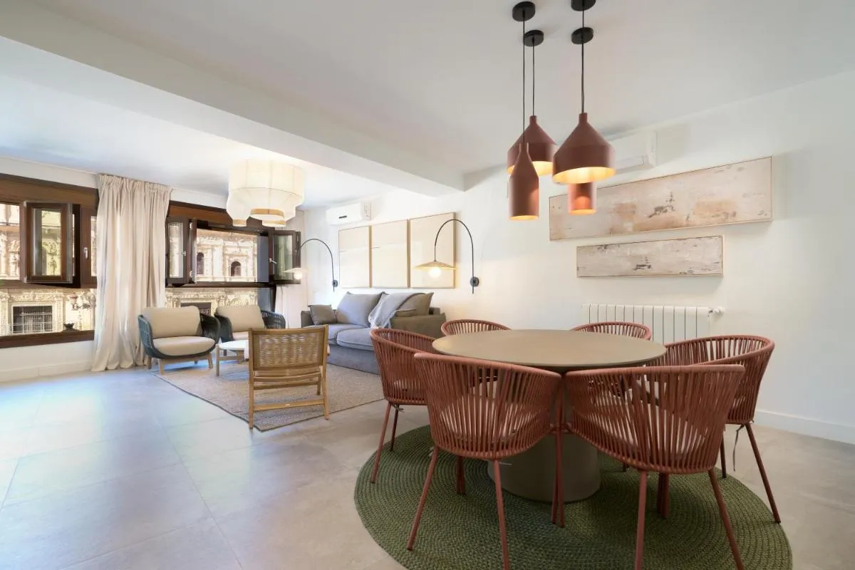 Image 3 of San Francisco Top-Luxury, by Homing U