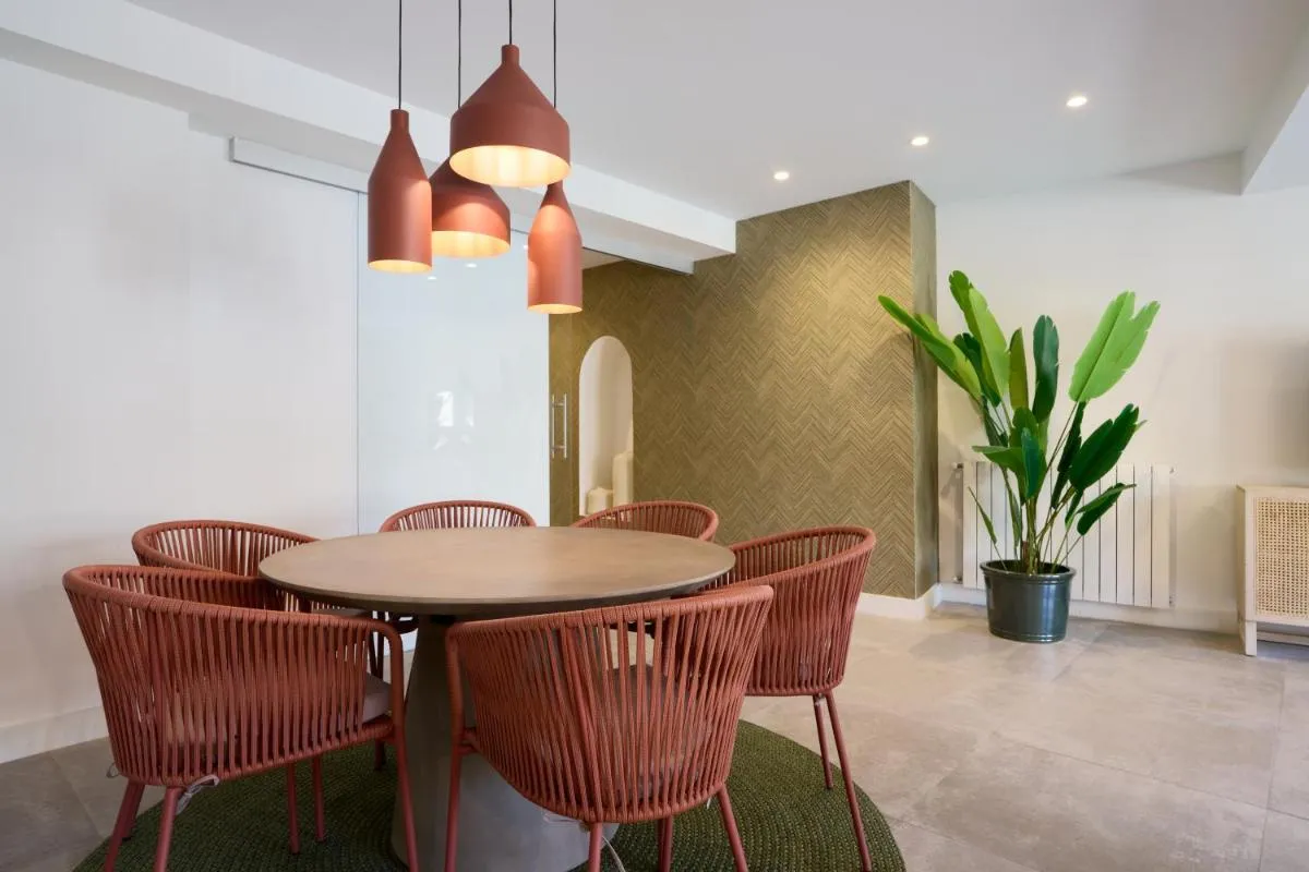 Image 5 of San Francisco Top-Luxury, by Homing U