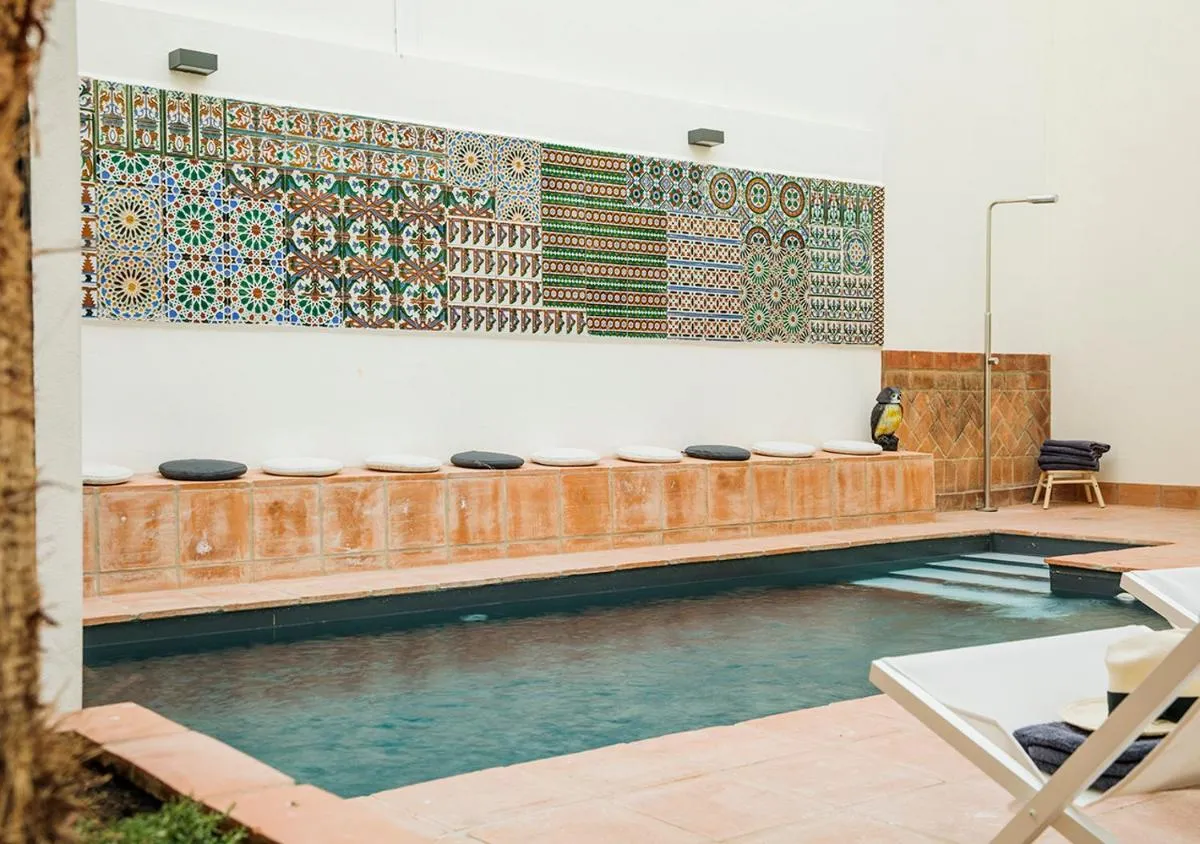 Image 3 of Santa Paula Pool & Luxury