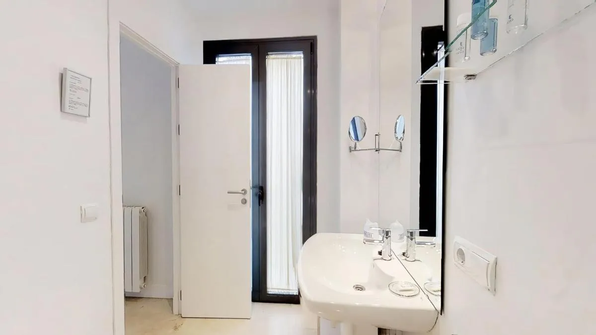Image 2 of Sevilla Luxury Rentals – Alcazar