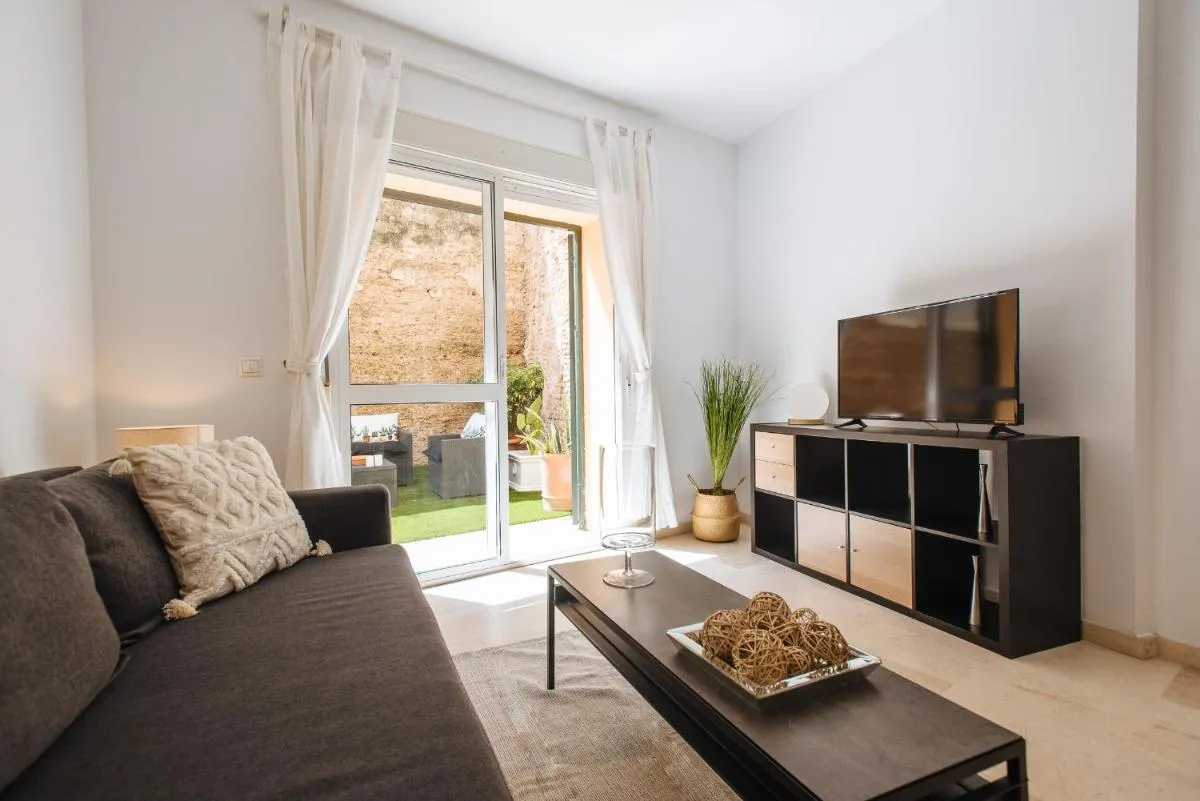 Image 6 of Sol Suite Apartment with Garden