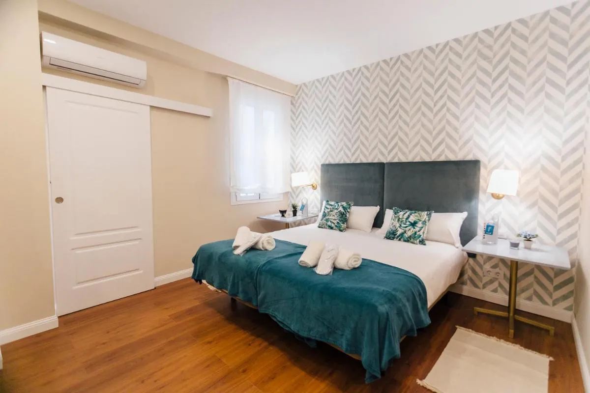 Image 5 of Stylish and wide- 3Bdr 3Bth- Los Remedios