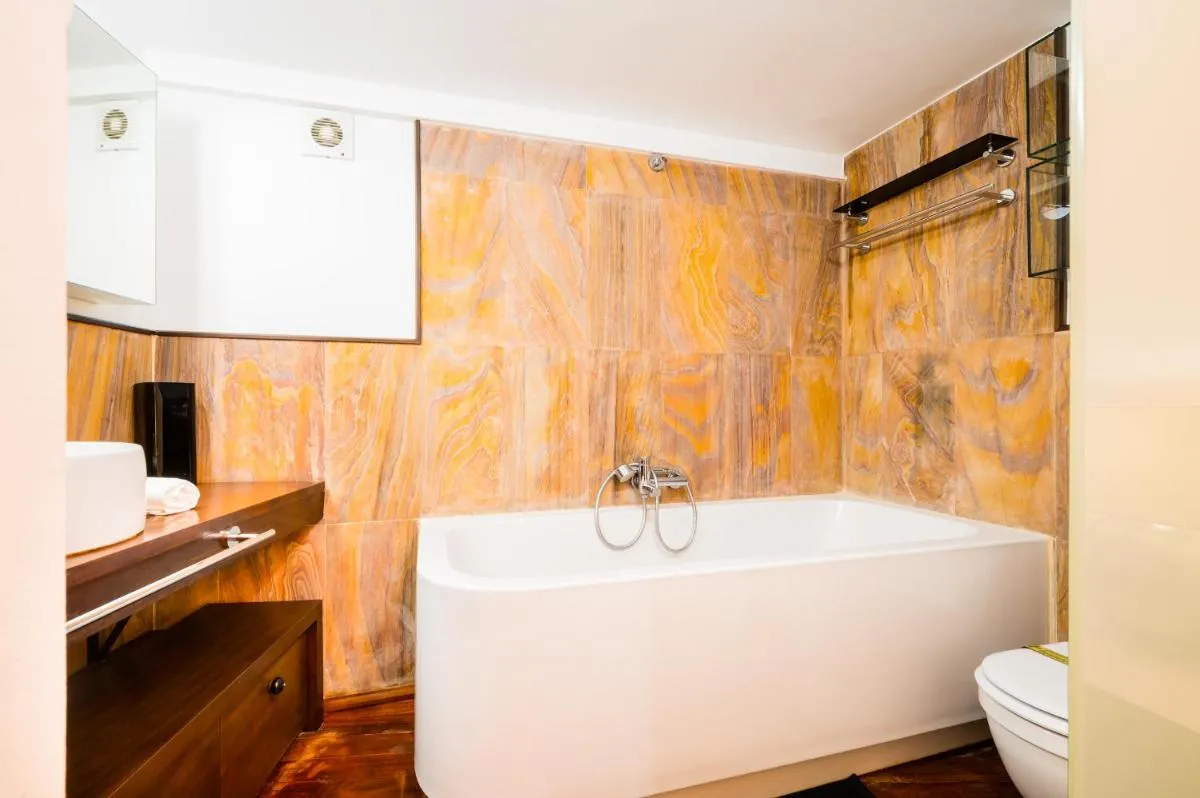 Image 5 of Stylish loft duplex – Alameda