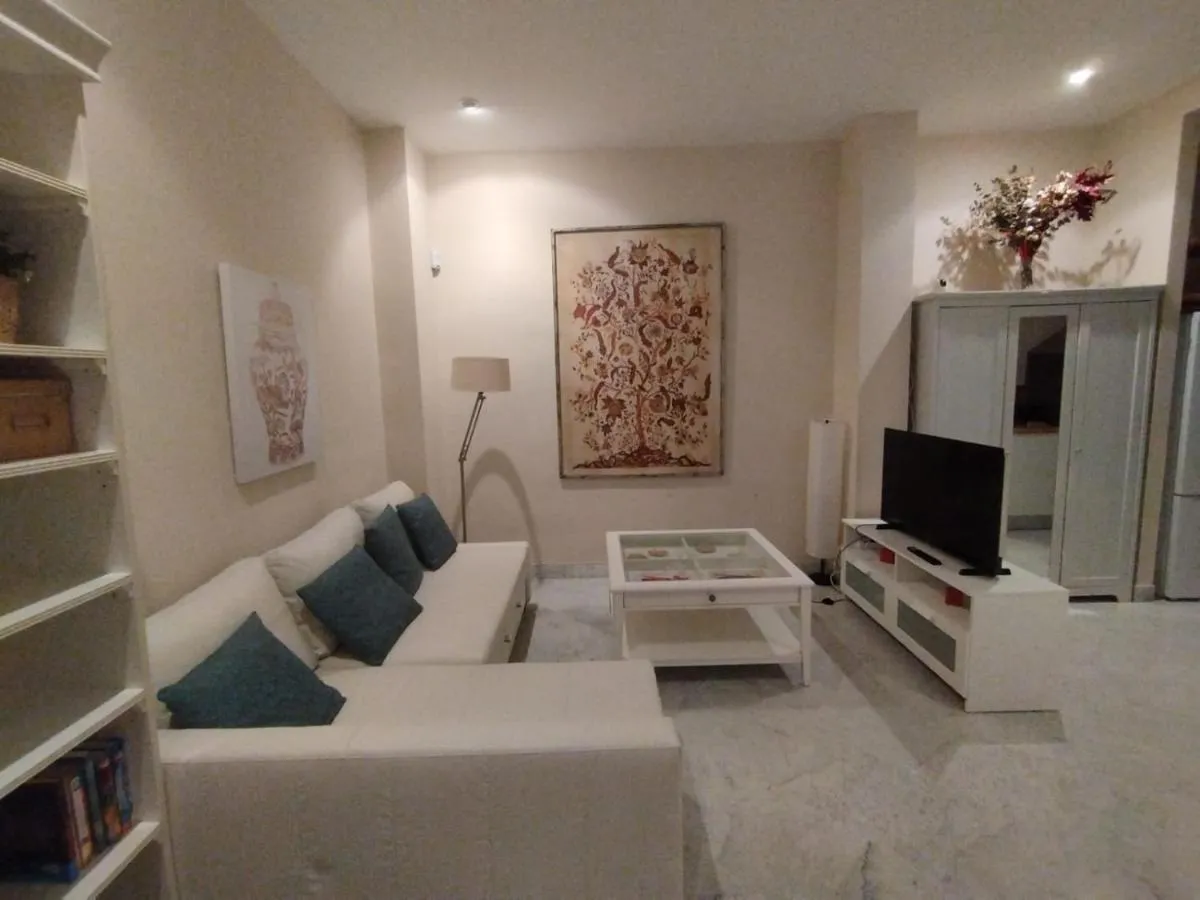 Image 2 of Suite Apartament Cathedral