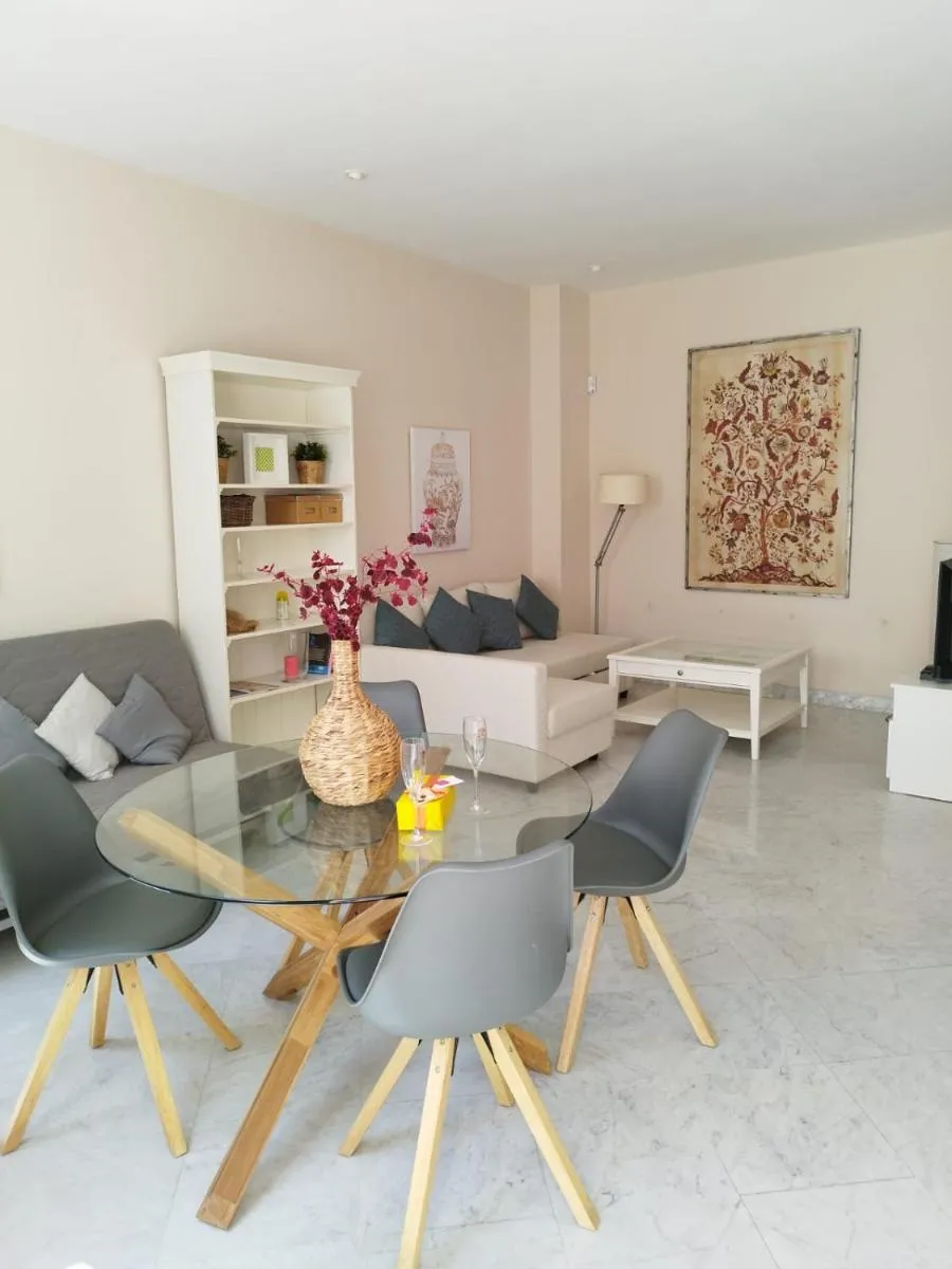 Image 3 of Suite Apartament Cathedral