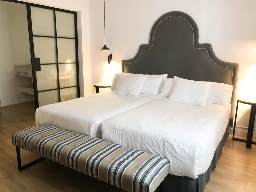 Image of Suites Hom Sevilla