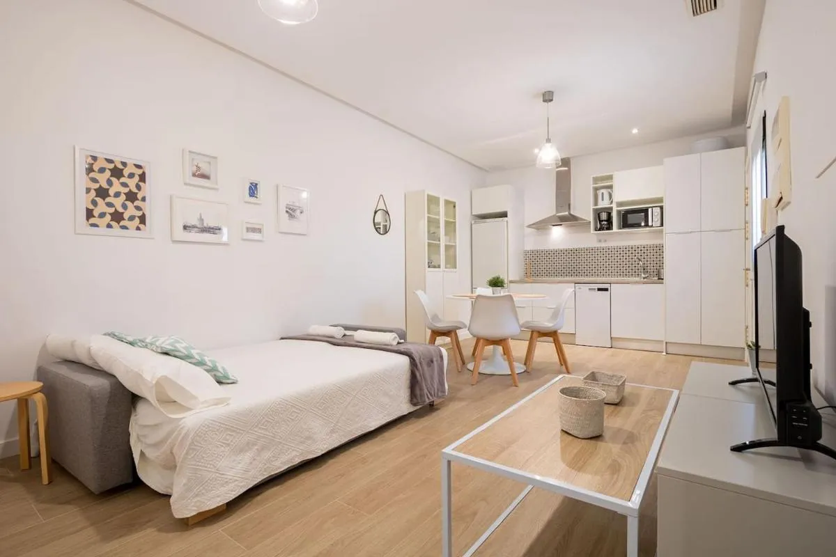 Image 4 of Triana Alfareria Suites by Valcambre