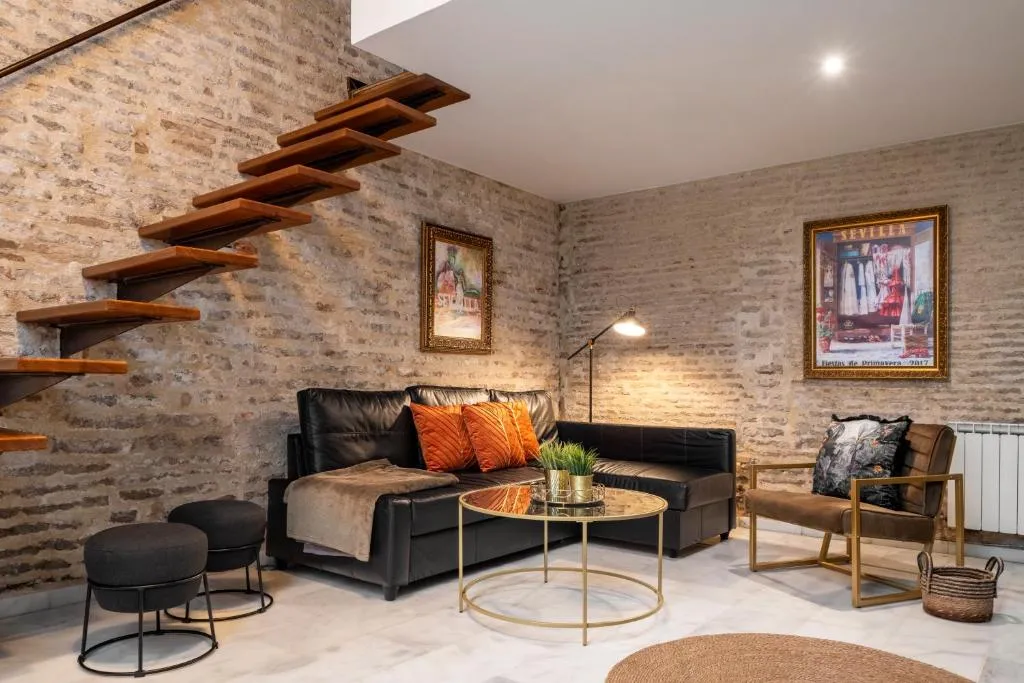 Image of Unika Homes Hombre de Piedra