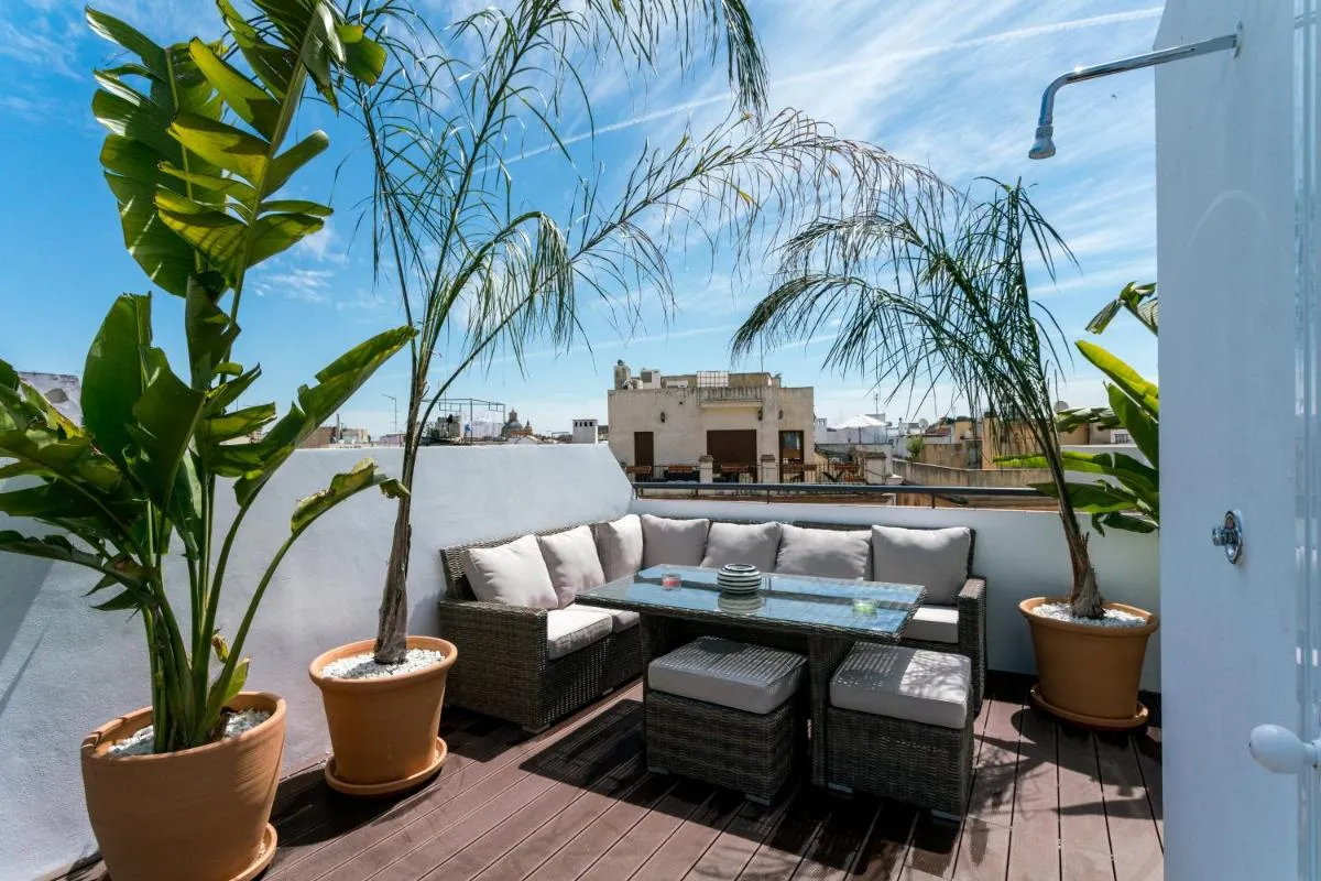 Image 6 of Unique House – Private SPA&Pool -StayInSeville
