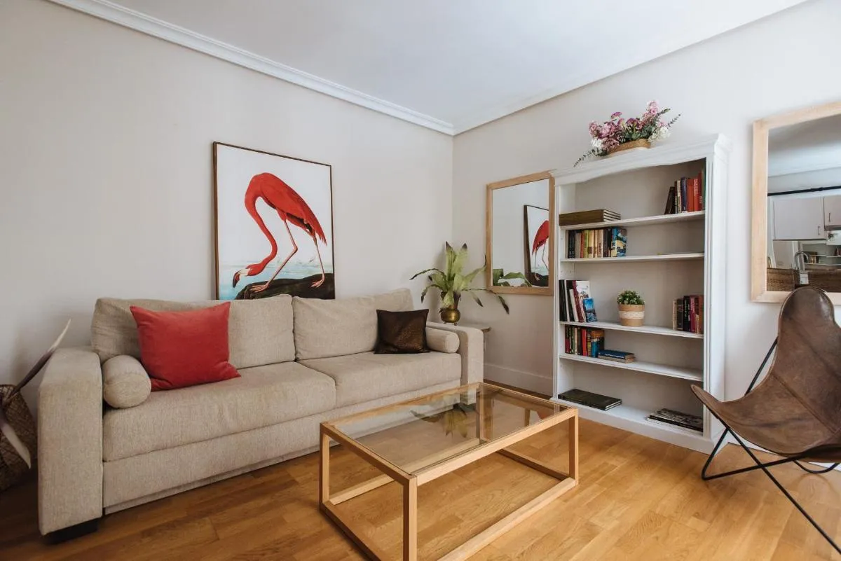 Image 2 of Vidrio Suite Apartment