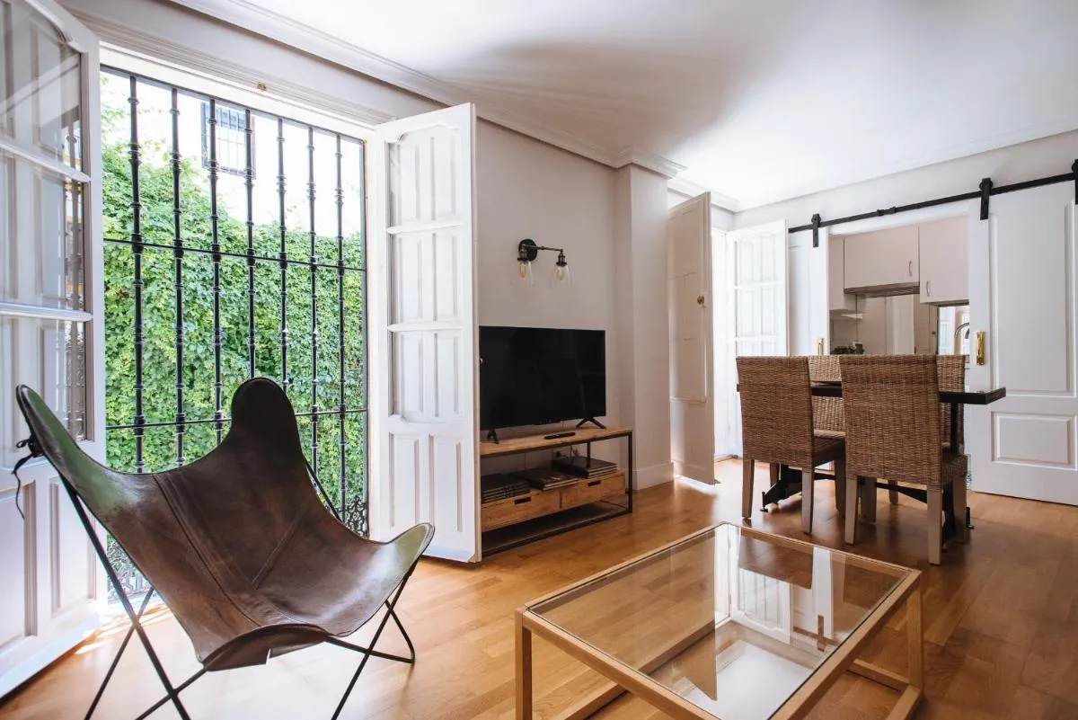 Image 4 of Vidrio Suite Apartment