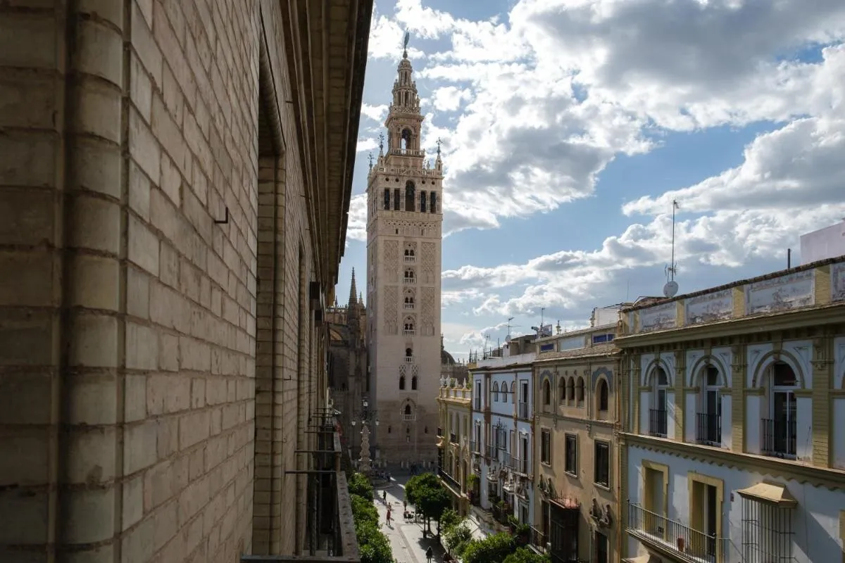Image 5 of Vista Catedral