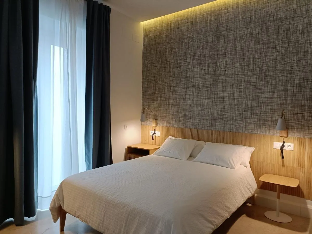 Image 1 of White Suite Alameda