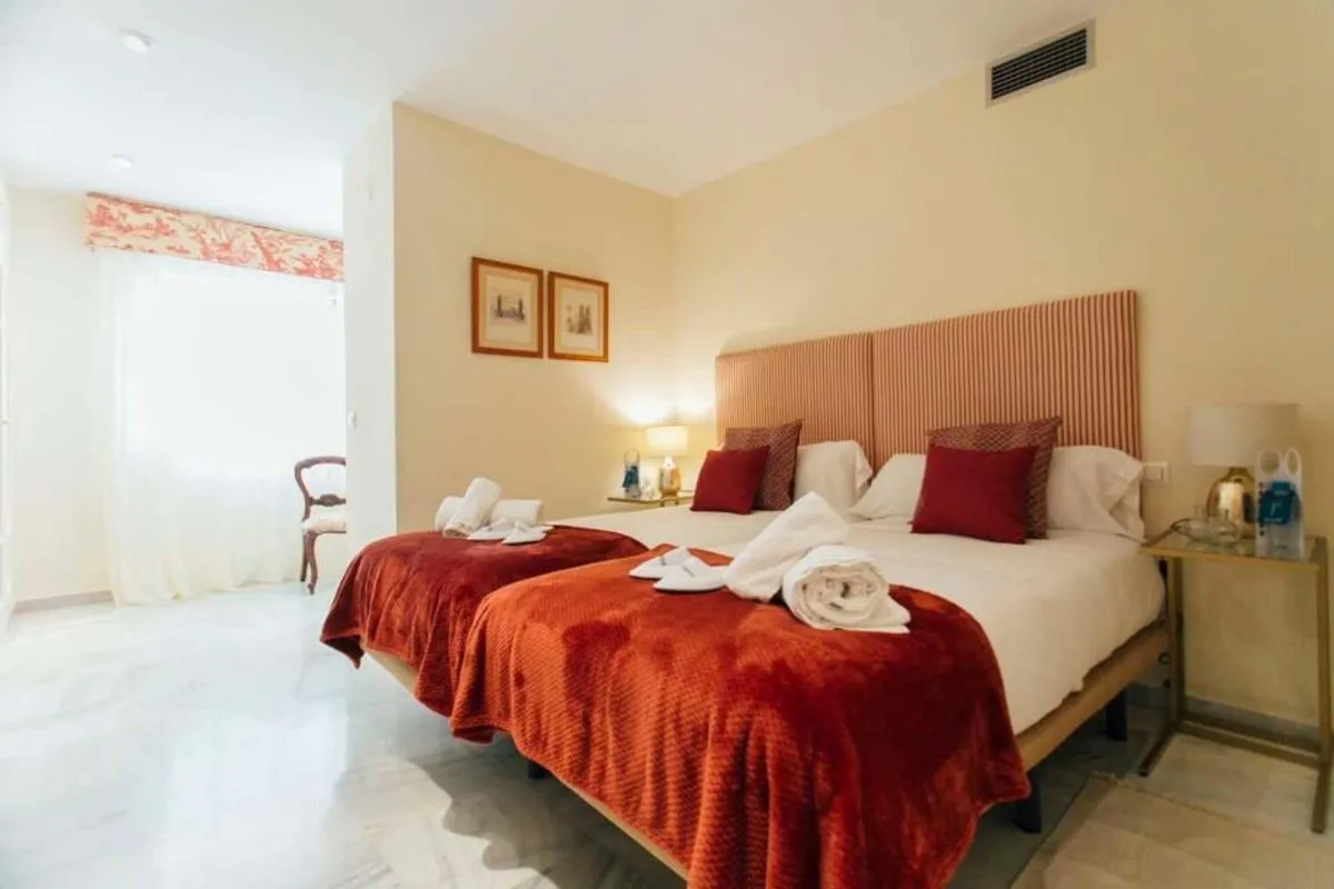 Image 6 of Wide and bright- 3Bd 2Bth- Arenal